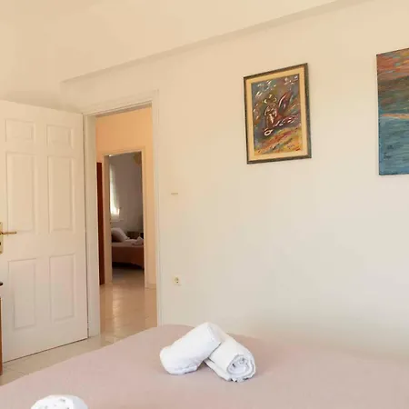 George Rhodes Villa Archangelos (Rhodes)